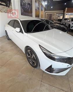 هیۆندای ئەلەنترا